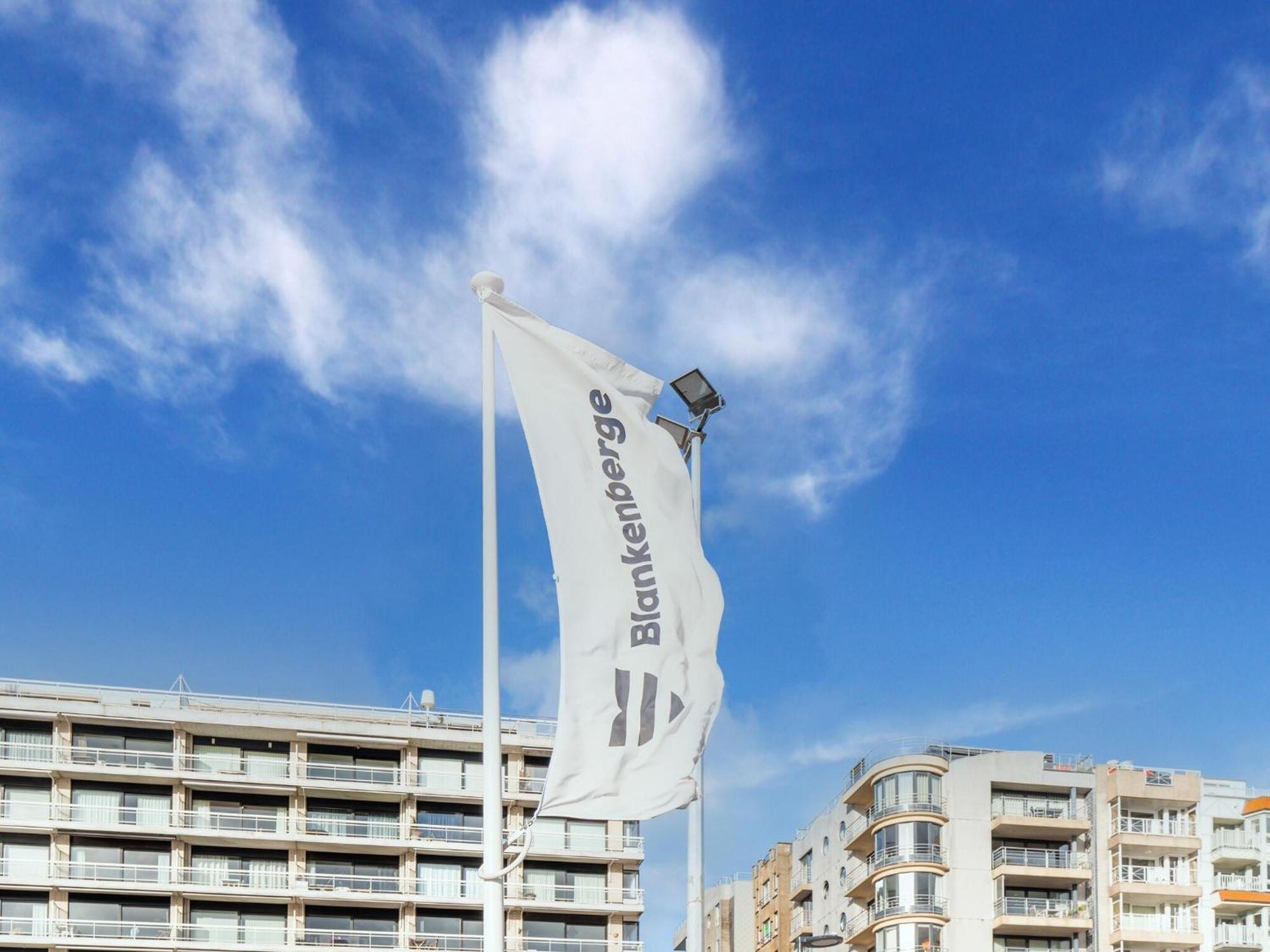 Spacious With Sea View , Cleaning Included * Blankenberge